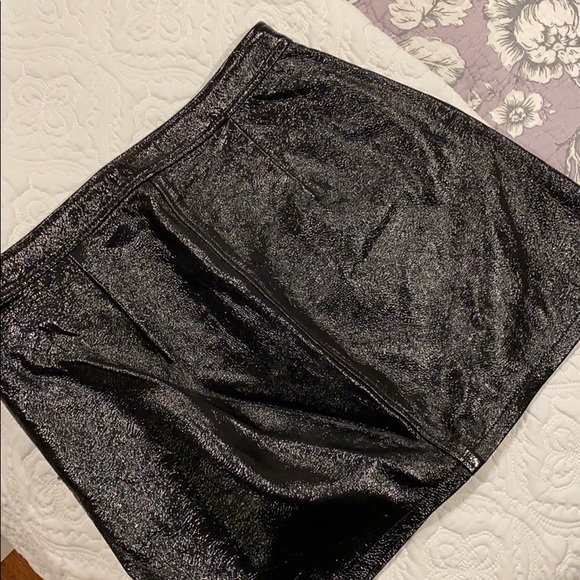 FRAME Atelier Lamb Leather Skirt - Picture 9 of 9